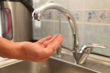 Карлівка без води