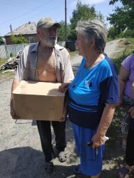 У Слов’янську та Добропіллі вразливі верстви наслення отримали допомогу завдяки ГО «Ліга жінок-виборців» та за сприяння ПРООН та ЄС